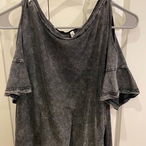 ZSUPPLY Off-Shoulder T-Shirt
